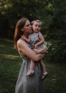 metro detroit michigan photographer melissa anne photography mommy and me outdoor photo session