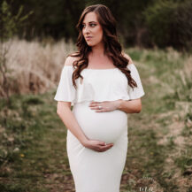 troy michigan maternity newborn photographer melissa anne photography pregnancy photo session outdoor in spring