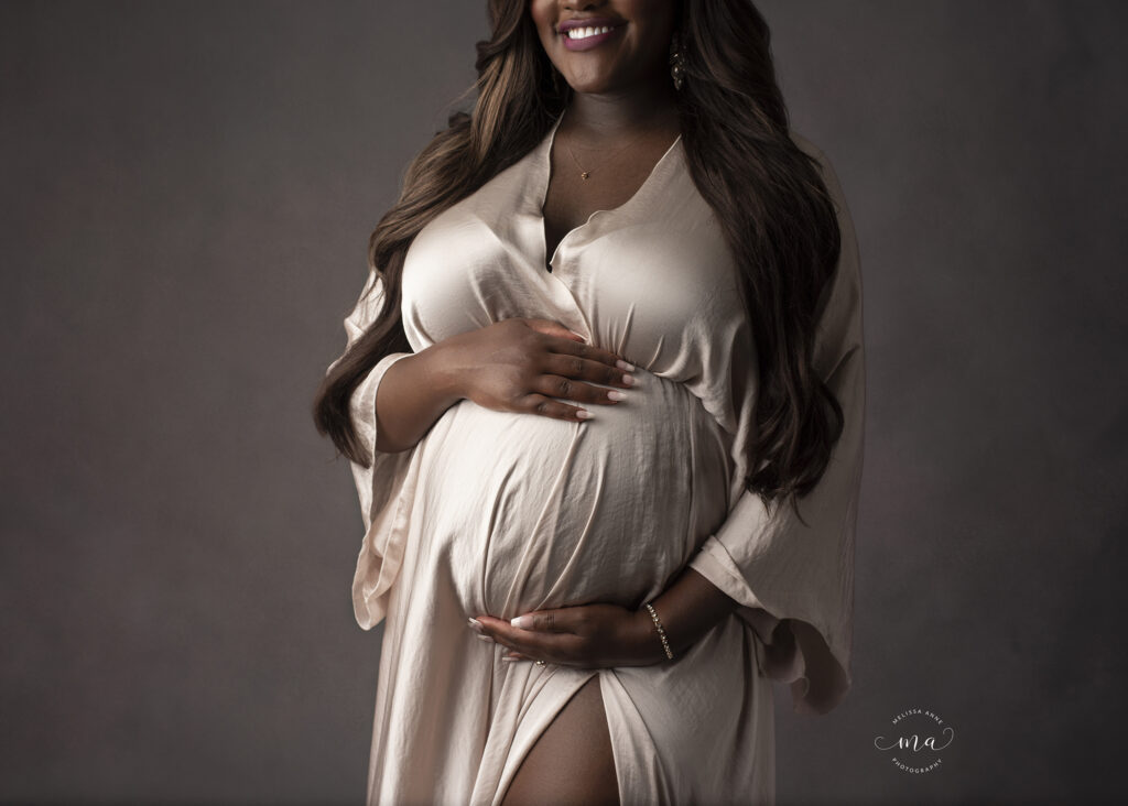 troy michigan maternity newborn photographer melissa anne photography boho gown maternity pregnancy photo