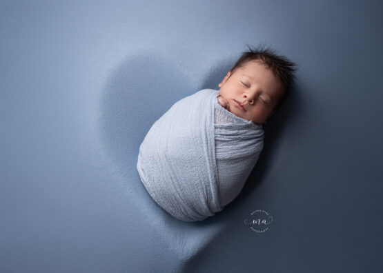 Michigan newborn photographer Melissa Anne Photography heart bowl under fabric baby boy