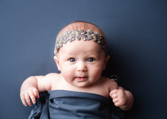 Michigan newborn photographer Melissa Anne Photography milestone session girl with blue eyes