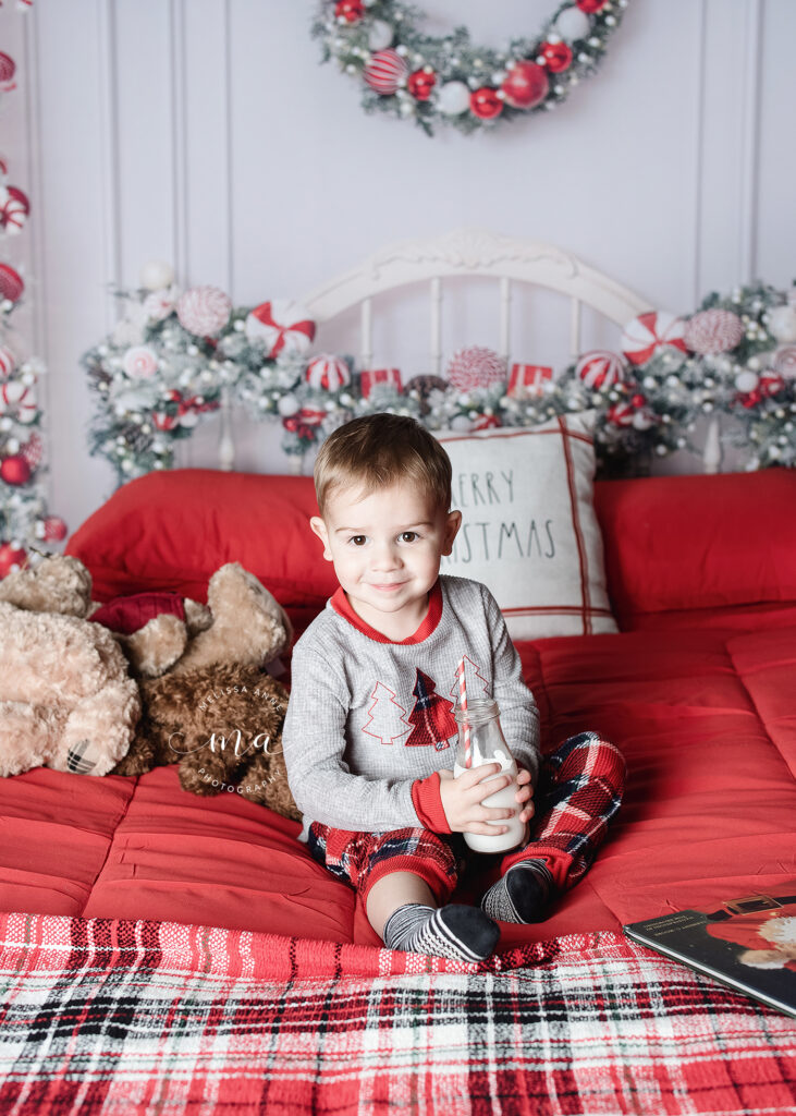 Michigan photographer Melissa Anne Photography Christmas mini session little boy in Christmas pajamas