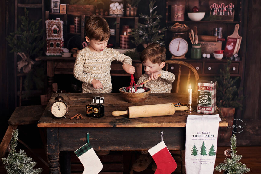 Troy-Michigan-Christmas-mini-sessions-Melissa-Anne-Photography-twin-boys-making-cookies